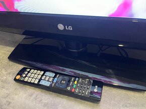 LCD televize LG 32LH2010 82cm - 3