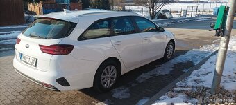 Kia Ceed SW 1.6 CRDi 85kw, koupeno v ČR, servis KIA - 3