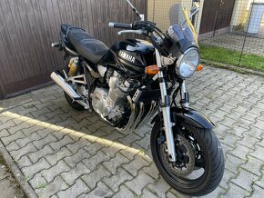 Yamaha 1300 XJR - 3