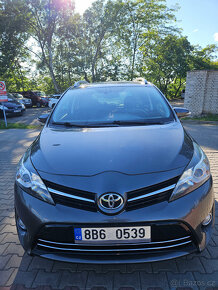 Toyota Verso 2.0 D-4D r.v 2013-koupeno jako nové v ČR - 3