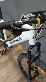 Maxbike Freya 2.0 27,5" 2023 bílá - 3