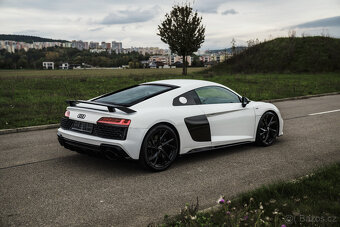 AUDI R8 5.2FSI V10 2020 - 3