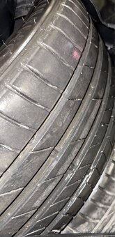 Letní sada 235/40 r19 kumho - 3