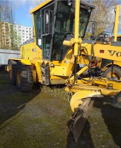 15.5t grader Volvo 930 + nivelace 2D - 3