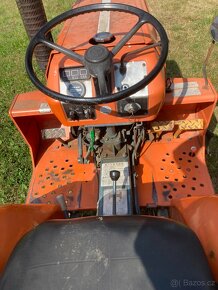 KUBOTA  B1400 - 3