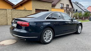 Audi A8 3.0TDi , koupeno v ČR, plný servis - 3