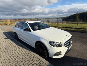 Mercedes Benz E 400 4 Matic - 3