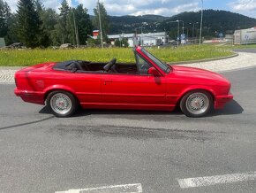 Bmw e30 Cabrio 325i m20b25 plasťák - 3