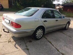 Prodám Mercedes Benz W210 E 290TD, r.v. 1997, automat - 3