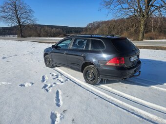 Prodám VW Golf 5 Variant 1,9 TDi(77 kW), r.v2008, černá barv - 3