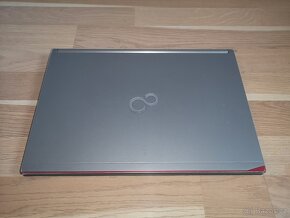 Notebook Fujitsu LifeBook E744 - 3