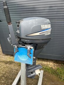 Yamaha 25 hp - 3