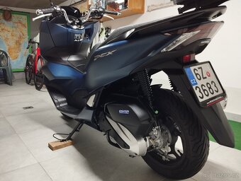 Honda 125 pcx 2023 - 3