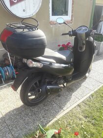 Piaggio Carnaby 125 - 3