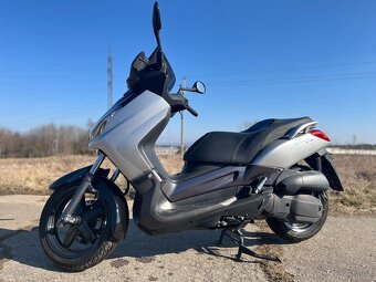 Yamaha X-Max 125ccm - 3