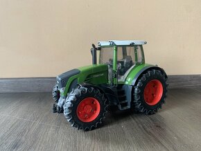 FENDT BRUDER - 3