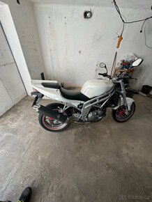 Hyousung gt 650 - 3