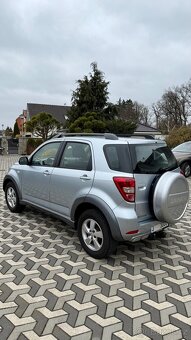 DAIHATSU TERIOS 1.5i 77kw 4x4 - 3