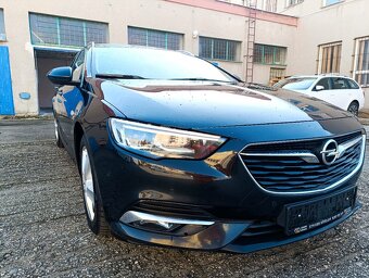 Opel Insignia Sport Tourer model 2019 - 3