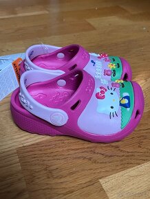 Crocs Hello Kitty Custom Clog vel. EUR 22/24 (C6/7) - 3