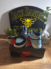 Air Jordan 1 High UNC Patent - EU 44.5 - 3