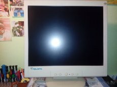 17 "LCD monitor JM777 - 3