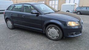 Audi 1.9 TDI 2009 Sportback - 3