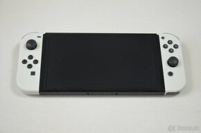 Nintendo Switch OLED (Zánovní) - 3