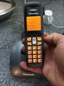 Telefon bezdrátový Panasonic - 3