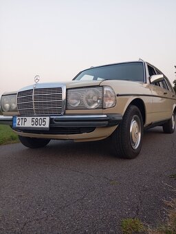 Mercedes w123 kombi 240d - 3