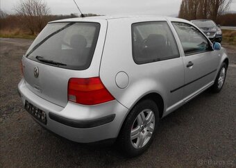 Volkswagen Golf 1,4 i 55 kW KLIMA benzín - 3