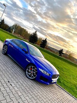 Jaguar XE S 3.0 V6 - 3