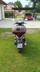 Kymco People 250 - 3