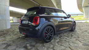 Mini Cooper 1.5D, 85kW, WORKS, rok 2014. - 3