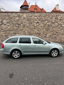 Škoda Octavia 1,4 tsi Elegance - 3