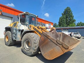 LIEBHERR 576 - kolový nakladač - 3