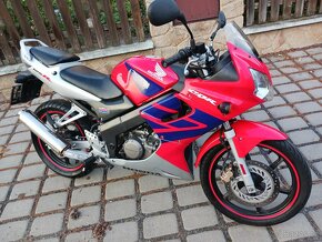 Honda CBR 125 - 3