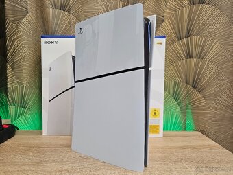 Sony Playstation 5 Slim 1TB + PLATINUM ÚČET KDE JE 395 HER - 3