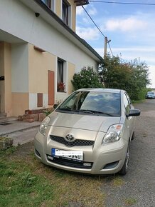 Toyota Yaris, 1.3,  130 000 km, r.v. 2009 - 3