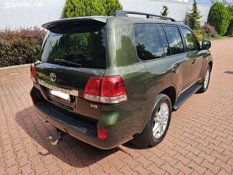 Toyota Land Cruiser 200 V8 4.5 D4-D,ČR,2.Majitel,Serviska,Ta - 3