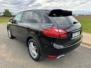 PORSCHE CAYENNE 3.0 DIESEL //2012 DPH WEBASTO PRUŽINY TAŽNÉ - 3