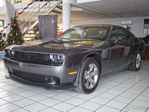 Dodge Challenger 3.6 SXT - 3