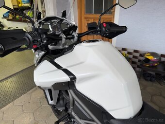 Triumph tiger 1200 top stav 28700km Čr původ - 3