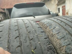 225/65 R17 Goodyear - 3