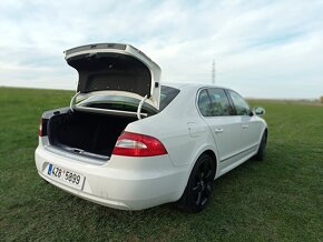 Škoda Superb 2,0 TDI common rail 125kw DSG - 3