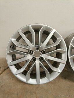 Audi R19 disky - 5x112 - 3