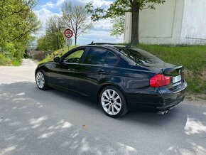 BMW 328xi e90 lci na díly - 3