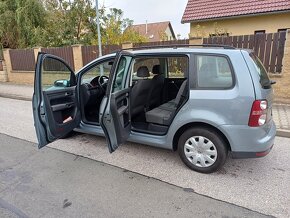 Benzínový Volkswagen Touran 1.4 ( po ROZVODECH) - 3