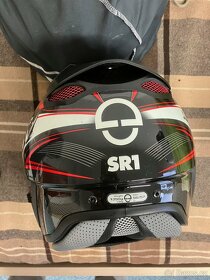 Prodám závodní helmu Schuberth SR1 vel. M 56-57 cm - 3