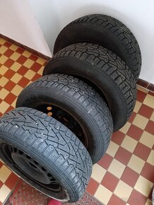 Zimní PIRELLI komplet 195/65/R15 - 3